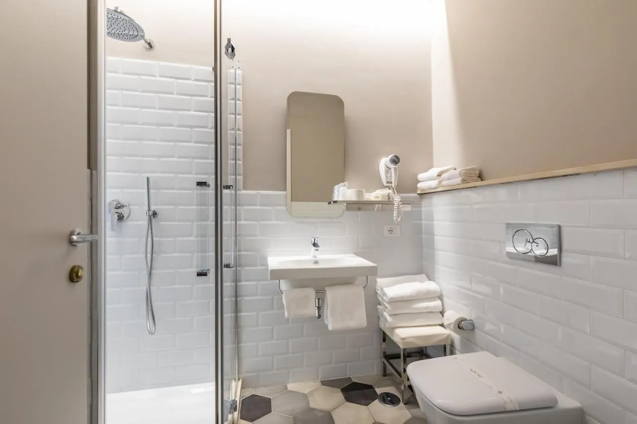 ****  Hotel La Rovere Roma Itália