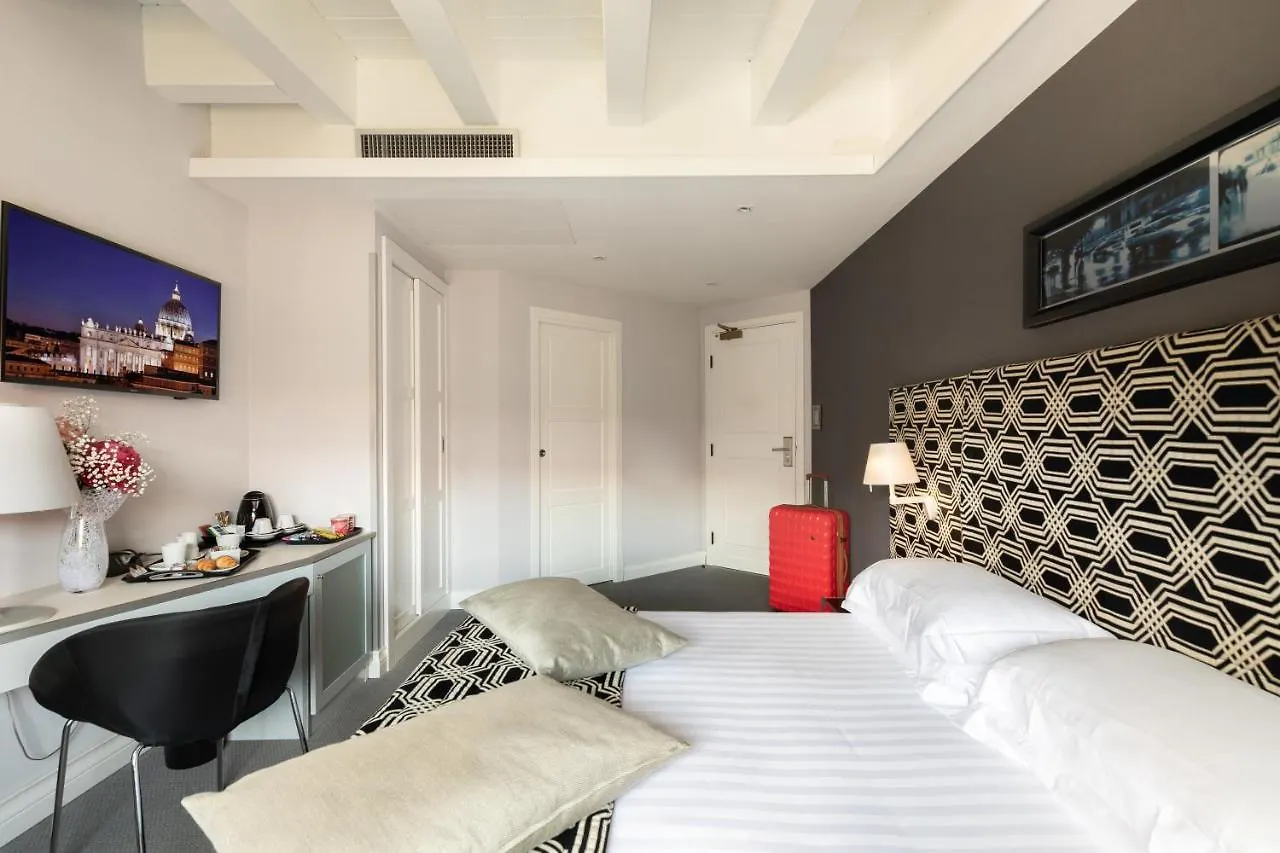 רומא Hotel La Rovere