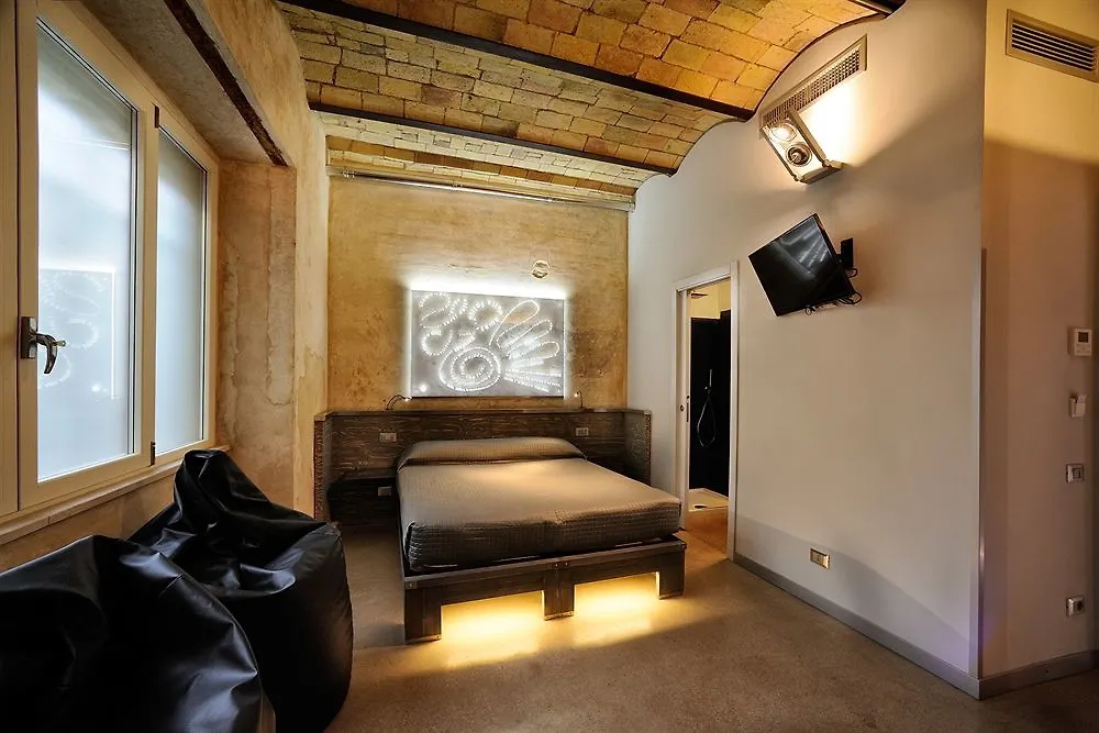 רומא Hotel La Rovere 4*,  איטליה