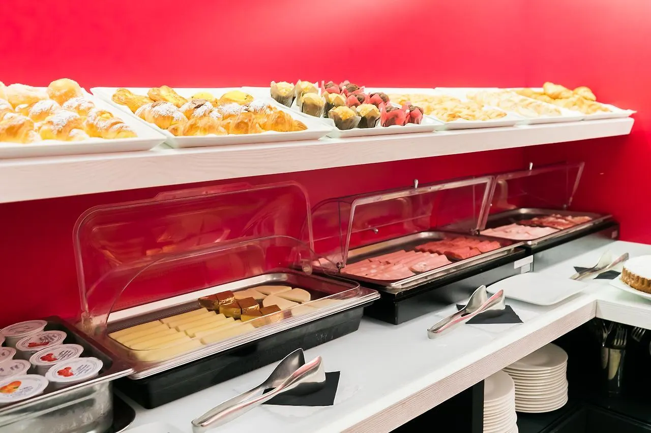 ****  רומא Hotel La Rovere איטליה